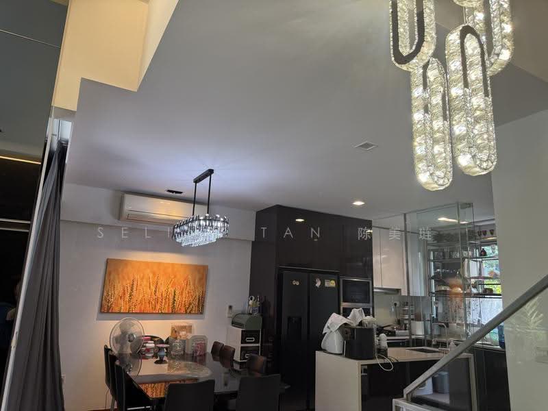 Hillsta, Phoenix Road, Dairy Farm / Bukit Panjang / Choa Chu Kang, 5 Bedrooms, 3,230 sqft, Condominium For Sale, by Selina Tan 陈美琏, 500283857 - Dining Room - PropertyGuru.com.sg