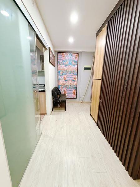 112 Edgefield Plains, 112 Edgefield Plains, Hougang / Punggol / Sengkang, 4 Bedrooms, 1,399 sqft, HDB Flat For Rent, by Sebastian Koh, 500283869 - Corridor - PropertyGuru.com.sg
