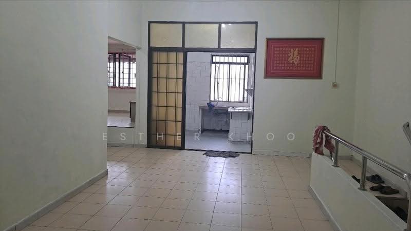 Jalan selaseh, Jalan Selaseh, Seletar / Yio Chu Kang, 3 Bedrooms, 1,600 sqft, Shophouse For Rent, by Esther Khoo, 500283870 - Interior - PropertyGuru.com.sg