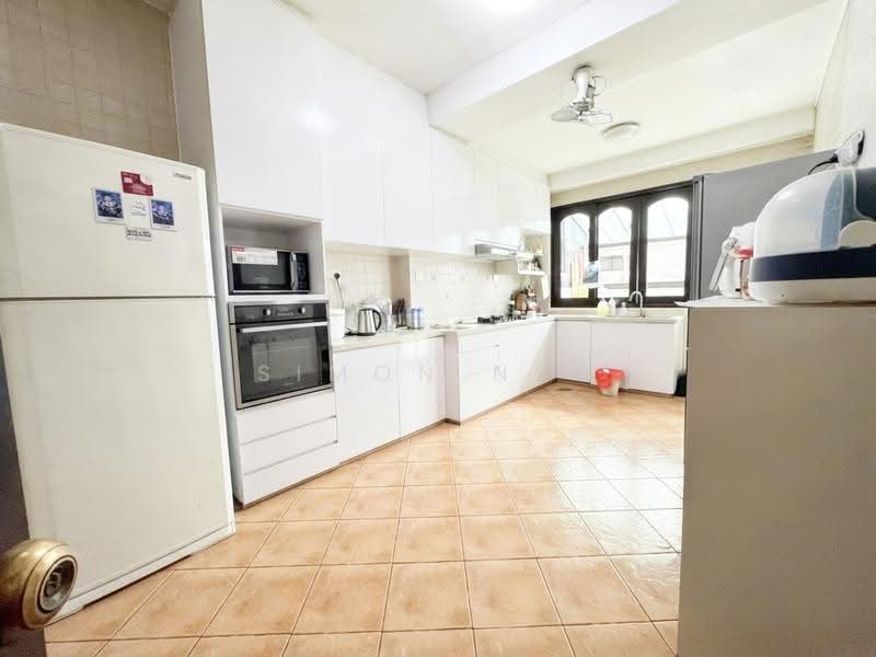 FARRER ROAD, FARRER ROAD, Tanglin / Holland / Bukit Timah, 6 Bedrooms, 4,500 sqft, Terraced House For Rent, by Simon Neo, 500283881 - PropertyGuru.com.sg