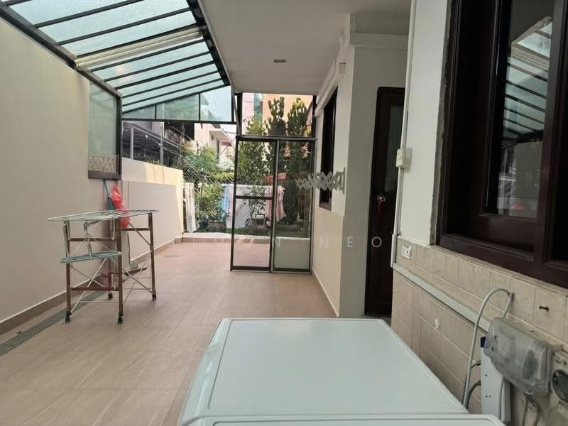 FARRER ROAD, FARRER ROAD, Tanglin / Holland / Bukit Timah, 6 Bedrooms, 4,500 sqft, Terraced House For Rent, by Simon Neo, 500283881 - PropertyGuru.com.sg