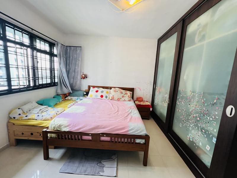 654C Jurong West Street 61, 654C Jurong West Street 61, Boon Lay / Jurong / Tuas, 3 Bedrooms, 1,184 sqft, HDB Flat For Sale, by Heather Tan, 500283884 - Bedroom - PropertyGuru.com.sg