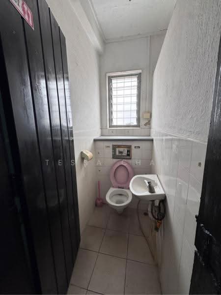 KENSINGTON PARK ROAD, 39, Hougang / Punggol / Sengkang, 997 sqft, Shop / Shophouse For Rent, by Tessa Chan, 500283906 - CommercialGuru.com.sg