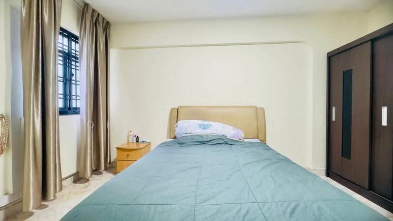 303 Jurong East Street 32, 303 Jurong East Street 32, Boon Lay / Jurong / Tuas, 2 Bedrooms, 882 sqft, HDB Flat For Sale, by TAN POH KHIT, BILLY SUPHAKHIT, 500283907 - Bedroom - PropertyGuru.com.sg