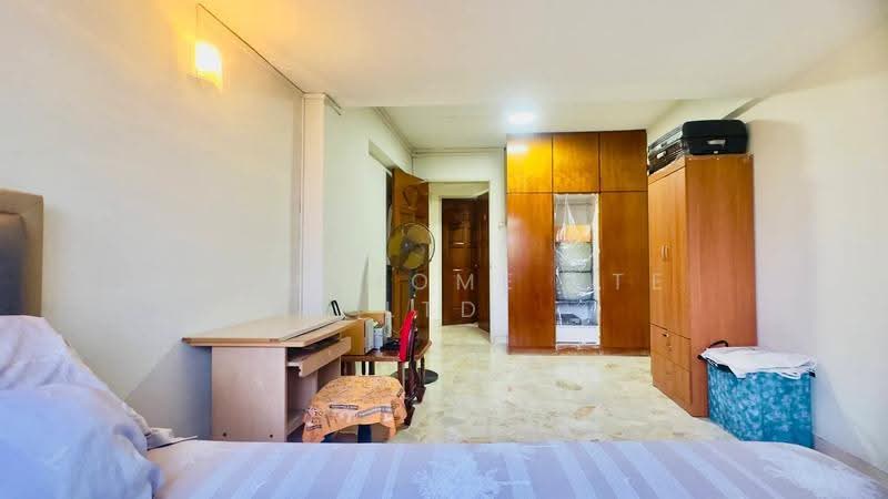 303 Jurong East Street 32, 303 Jurong East Street 32, Boon Lay / Jurong / Tuas, 2 Bedrooms, 882 sqft, HDB Flat For Sale, by TAN POH KHIT, BILLY SUPHAKHIT, 500283907 - Bedroom - PropertyGuru.com.sg