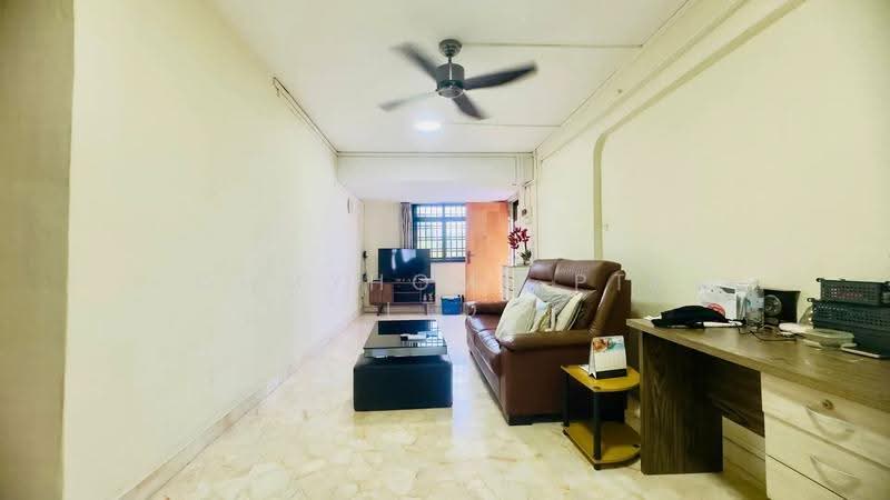 303 Jurong East Street 32, 303 Jurong East Street 32, Boon Lay / Jurong / Tuas, 2 Bedrooms, 882 sqft, HDB Flat For Sale, by TAN POH KHIT, BILLY SUPHAKHIT, 500283907 - Living Room - PropertyGuru.com.sg