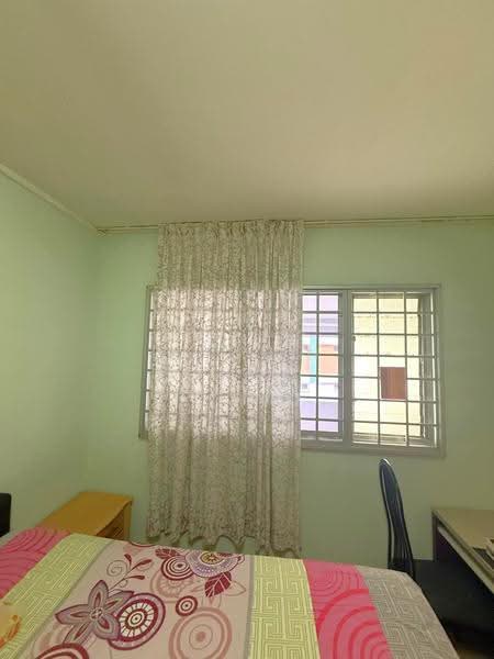 260 Bukit Batok East Avenue 4, 260 Bukit Batok East Avenue 4, Dairy Farm / Bukit Panjang / Choa Chu Kang, Room Rental, 120 sqft, HDB Flat For Rent, by Steven Choo, 500283919 - Bedroom - PropertyGuru.com.sg