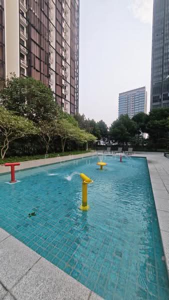 Midwood, 10 Hillview Rise, Dairy Farm / Bukit Panjang / Choa Chu Kang, 4 Bedrooms, 1,249 sqft, Condominium For Sale, by Pauline Chua, 500283921 - Pool - PropertyGuru.com.sg