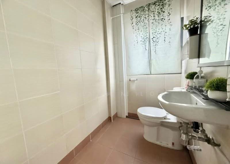 Tradehub 21, 18, Boon Lay / Jurong / Tuas, 1,055 sqft, Light Industrial (B1) For Rent, by Ssharon Loh, 500283923 - CommercialGuru.com.sg