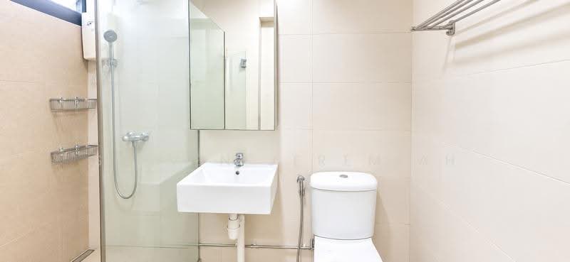 48 Telok Blangah Drive, 48 Telok Blangah Drive, Harbourfront / Telok Blangah, 3 Bedrooms, 1,350 sqft, HDB Flat For Sale, by Steven Jeremiah, 500283927 - Common Bathroom - PropertyGuru.com.sg