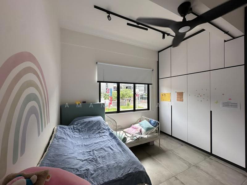 372 East Coast Road, East Coast / Marine Parade, 3 Bedrooms, 1,194 sqft, Walk-up Apartment For Rent, by Samantha Ang, 500283938 - Bedroom - PropertyGuru.com.sg