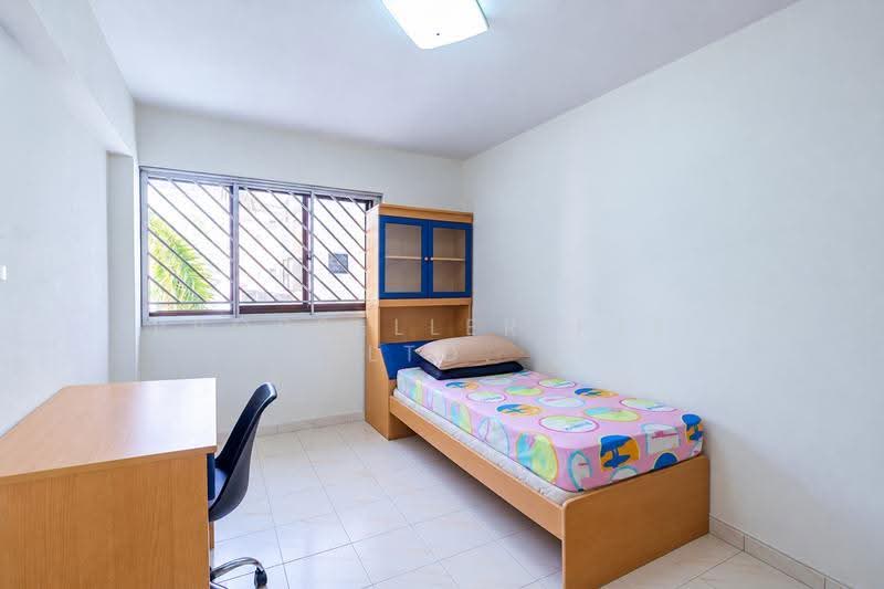 171 Bedok South Road, 171 Bedok South Road, Bedok / Upper East Coast, 3 Bedrooms, 904 sqft, HDB Flat For Sale, by Reine Chan, 500283944 - Bedroom - PropertyGuru.com.sg