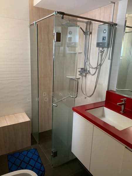 Simsville, 10 Geylang East Avenue 2, Eunos / Geylang / Paya Lebar, 2 Bedrooms, 969 sqft, Condominium For Sale, by Denyse Chong 张芸珊, 500283949 - Bathroom - PropertyGuru.com.sg