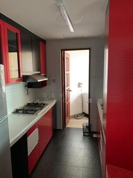 Simsville, 10 Geylang East Avenue 2, Eunos / Geylang / Paya Lebar, 2 Bedrooms, 969 sqft, Condominium For Sale, by Denyse Chong 张芸珊, 500283949 - Kitchen - PropertyGuru.com.sg