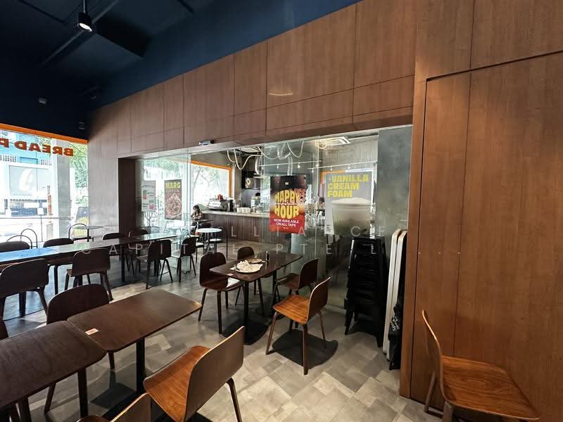 2 Perumal Road, Perumal Road, Farrer Park / Serangoon Rd, 990 sqft, Food & Beverage For Rent, by MJ ZHUO, 500283964 - Interior - CommercialGuru.com.sg