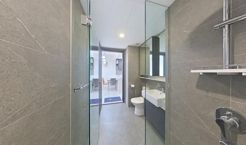 Riverfront Residences, 53 Hougang Avenue 7, Hougang / Punggol / Sengkang, 2 Bedrooms, 614 sqft, Condominium For Sale, by Yvonne Lai, 500283970 - Bathroom - PropertyGuru.com.sg
