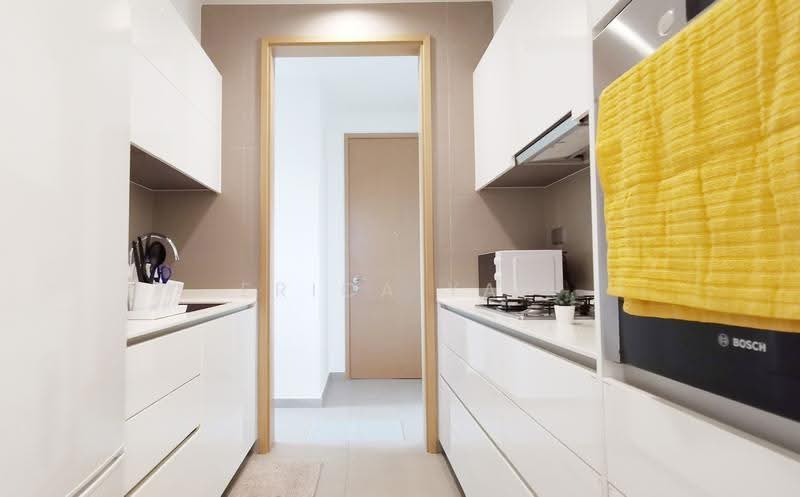 Skyline Residences, 612 Telok Blangah Road, Harbourfront / Telok Blangah, Room Rental, 60 sqft, Condominium For Rent, by Erica Yap, 500283972 - Kitchen - PropertyGuru.com.sg