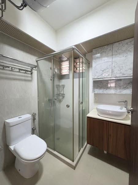 613B Tampines North Drive 1, 613B Tampines North Drive 1, Hougang / Punggol / Sengkang, 3 Bedrooms, 1,001 sqft, HDB Flat For Sale, by Sher Gao Ting Yu, 500283990 - Bathroom - PropertyGuru.com.sg