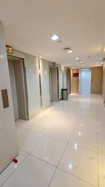 Far East Shopping Centre, 545 Orchard Road, Orchard / River Valley, 818 sqft, Office For Sale, by Imelda Quek, 500283995 - Lobby - CommercialGuru.com.sg