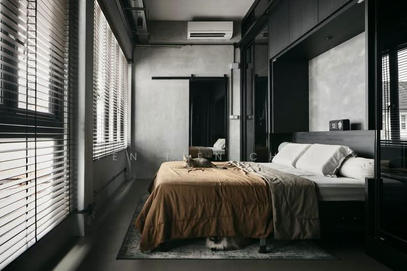 Stangee Place, A little brick, a little light, a lot of character. Stangee Place Level 2 walk up, East Coast / Marine Parade, 2 Bedrooms, 1,076 sqft, Walk-up Apartment For Sale, by Tien Tien Chen, 500284009 - Bedroom - PropertyGuru.com.sg