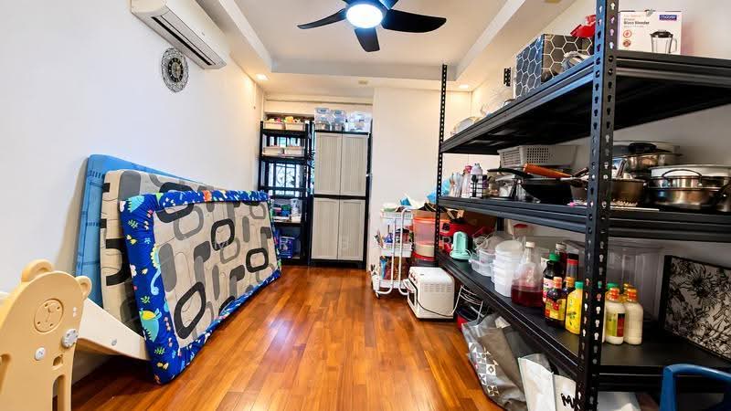 323 Woodlands Street 32, 323 Woodlands Street 32, Admiralty / Woodlands, 4 Bedrooms, 1,754 sqft, HDB Flat For Sale, by Amir Bahrom, 500284015 - Interior - PropertyGuru.com.sg