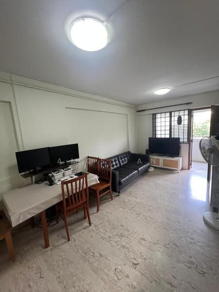 620 Bedok Reservoir Road, 620 Bedok Reservoir Road, Bedok / Upper East Coast, 2 Bedrooms, 732 sqft, HDB Flat For Rent, by Amos Tan, 500284016 - Living Room - PropertyGuru.com.sg