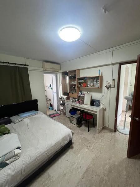 620 Bedok Reservoir Road, 620 Bedok Reservoir Road, Bedok / Upper East Coast, 2 Bedrooms, 732 sqft, HDB Flat For Rent, by Amos Tan, 500284016 - Bedroom - PropertyGuru.com.sg