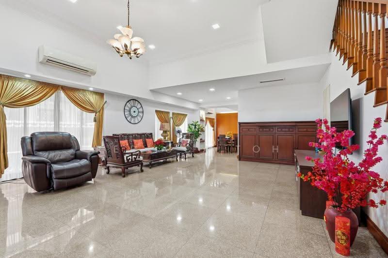 Yunnan Gardens, Yunnan Walk 1, Boon Lay / Jurong / Tuas, 5 Bedrooms, 5,000 sqft, Terraced House For Sale, by Rebecca Toh, 500284018 - Living Room - PropertyGuru.com.sg