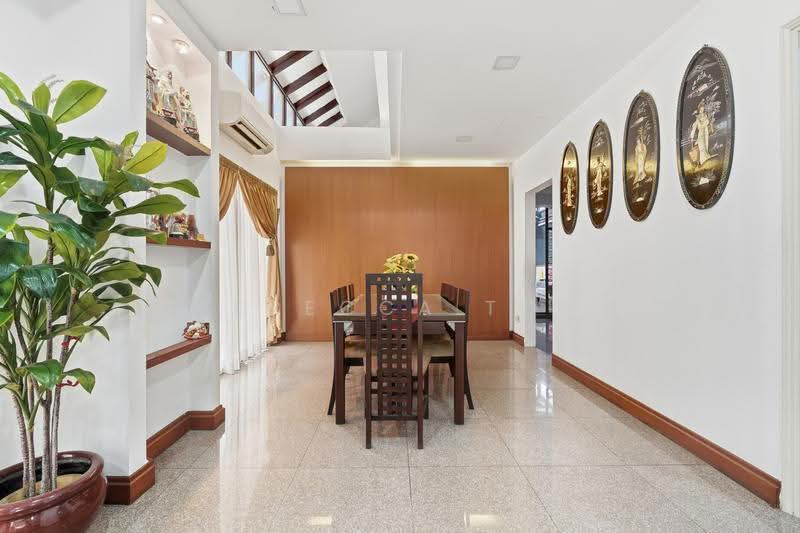 Yunnan Gardens, Yunnan Walk 1, Boon Lay / Jurong / Tuas, 5 Bedrooms, 5,000 sqft, Terraced House For Sale, by Rebecca Toh, 500284018 - Dining Room - PropertyGuru.com.sg