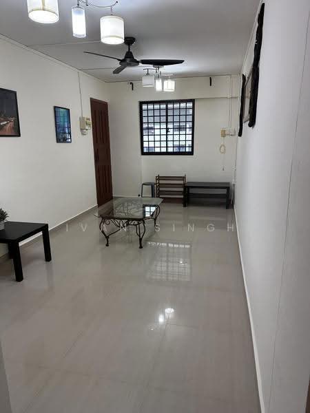 527 Jurong West Street 52, 527 Jurong West Street 52, Boon Lay / Jurong / Tuas, 2 Bedrooms, 721 sqft, HDB Flat For Sale, by Ivan Singh, 500284023 - The Living Room - PropertyGuru.com.sg
