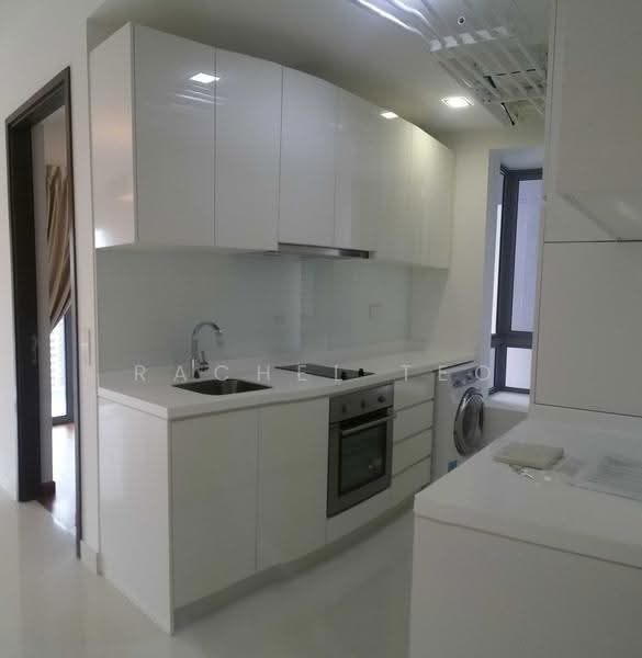 Ascentia Sky, 1 Alexandra View, Alexandra / Commonwealth, 2 Bedrooms, 1,012 sqft, Apartment For Sale, by Rachel Teo, 500284033 - Kitchen - PropertyGuru.com.sg