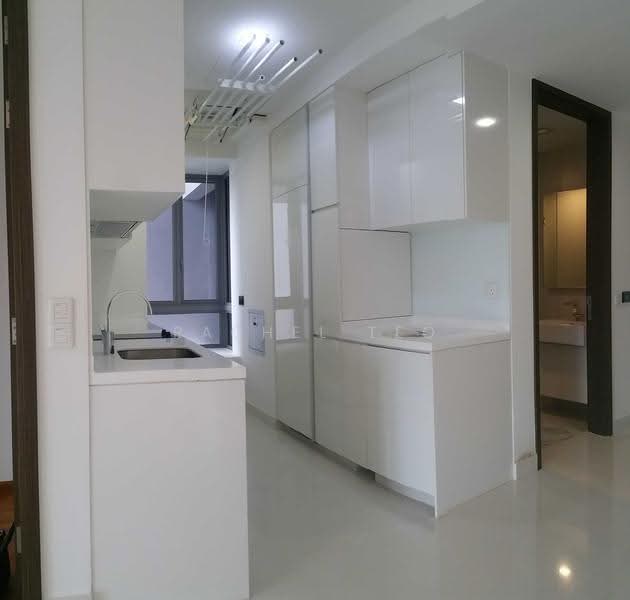 Ascentia Sky, 1 Alexandra View, Alexandra / Commonwealth, 2 Bedrooms, 1,012 sqft, Apartment For Sale, by Rachel Teo, 500284033 - Kitchen - PropertyGuru.com.sg