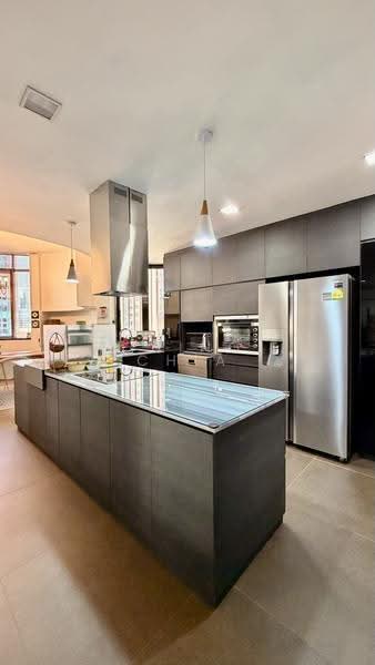 Horizon Towers, 15 Leonie Hill Road, Orchard / River Valley, 4 Bedrooms, 2,304 sqft, Condominium For Sale, by Ching Chia, 500284034 - Kitchen - PropertyGuru.com.sg