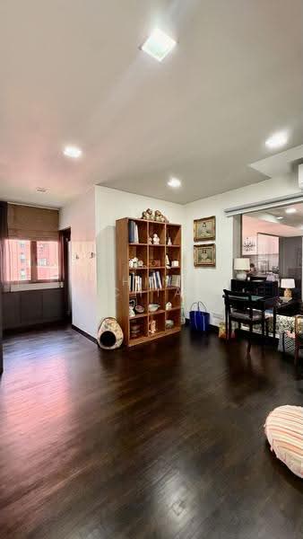 Horizon Towers, 15 Leonie Hill Road, Orchard / River Valley, 4 Bedrooms, 2,304 sqft, Condominium For Sale, by Ching Chia, 500284034 - Living Room - PropertyGuru.com.sg