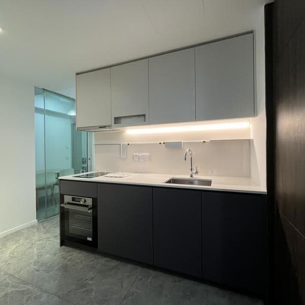 The M, 36 Middle Road, Beach Road / Bugis / Rochor, 2 Bedrooms, 753 sqft, Condominium For Sale, by Bond Lam, 500284045 - Kitchen - PropertyGuru.com.sg