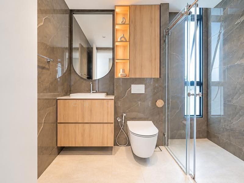 The Venue Residences and Shoppes, 14 Tai Thong Crescent, Macpherson / Potong Pasir, 3 Bedrooms, 1,130 sqft, Apartment For Sale, by Chloe Teo, 500284047 - Bathroom - PropertyGuru.com.sg