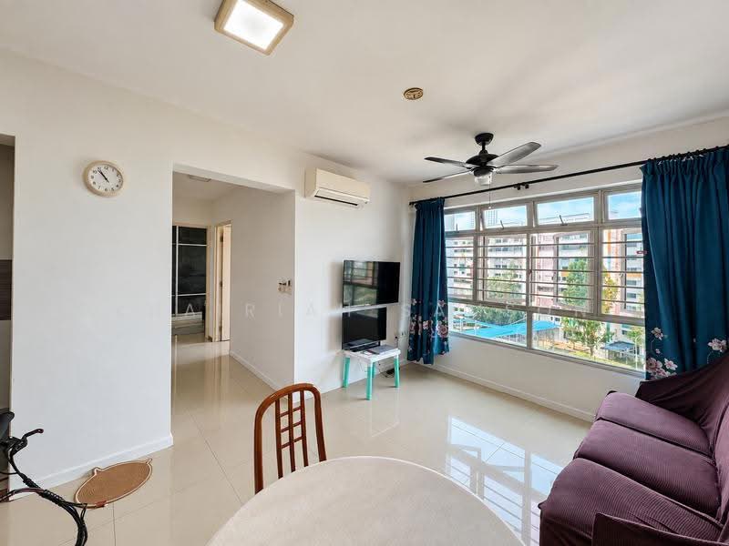 182A Woodlands Street 13, 182A Woodlands Street 13, Admiralty / Woodlands, 2 Bedrooms, 732 sqft, HDB Flat For Sale, by Khairiah Samson, 500284048 - Living Room - PropertyGuru.com.sg