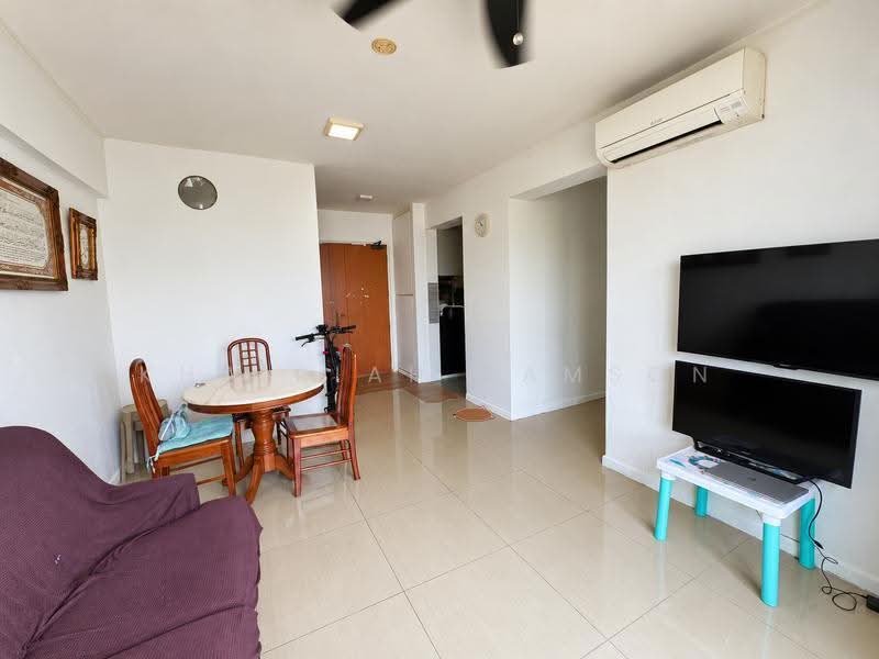 182A Woodlands Street 13, 182A Woodlands Street 13, Admiralty / Woodlands, 2 Bedrooms, 732 sqft, HDB Flat For Sale, by Khairiah Samson, 500284048 - Living Room - PropertyGuru.com.sg