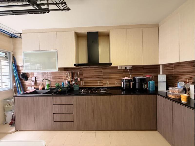 226 Pasir Ris Street 21, 226 Pasir Ris Street 21, Pasir Ris / Tampines, 4 Bedrooms, 1,151 sqft, HDB Flat For Sale, by Joseph Tan Y H, 500284051 - Kitchen - PropertyGuru.com.sg