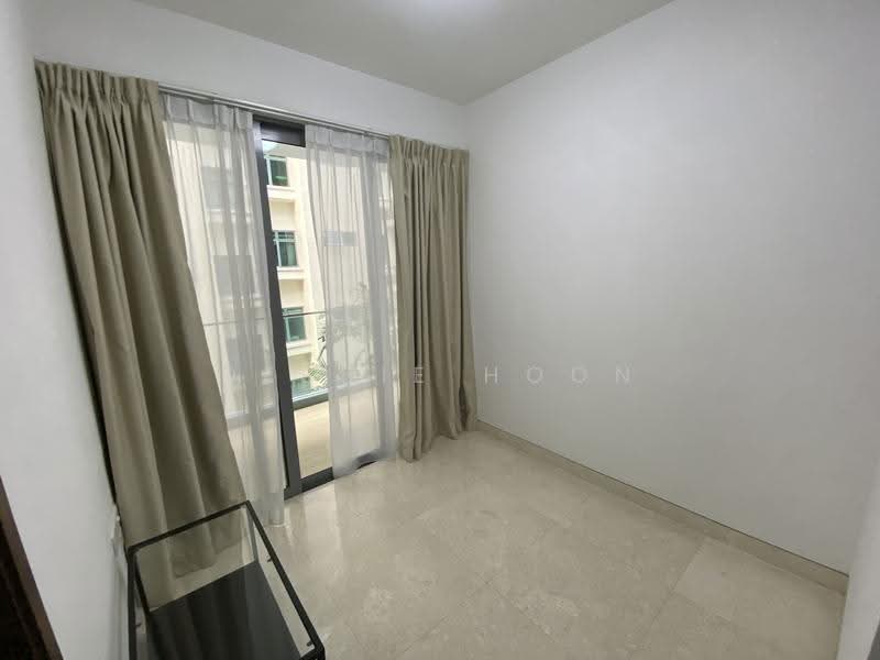 Stellar RV, 408 River Valley Road, Tanglin / Holland / Bukit Timah, 2 Bedrooms, 538 sqft, Condominium For Rent, by Debbie Hoon, 500284052 - Balcony - PropertyGuru.com.sg