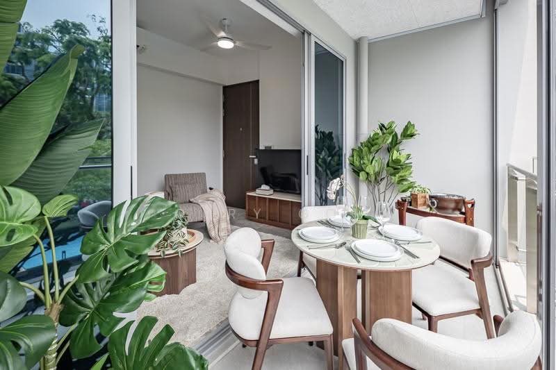 Wilshire Residences, 30 Farrer Road, Tanglin / Holland / Bukit Timah, 2 Bedrooms, 732 sqft, Condominium For Sale, by Orry Goh, 500284067 - Balcony - PropertyGuru.com.sg