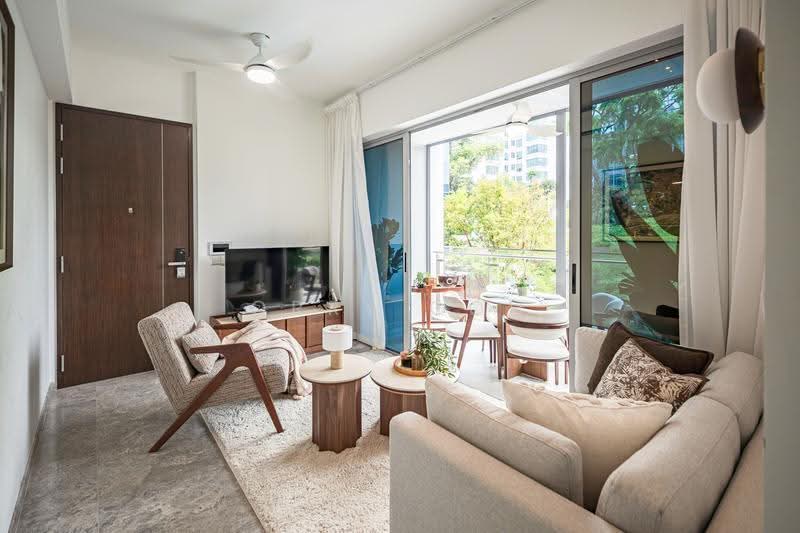 Wilshire Residences, 30 Farrer Road, Tanglin / Holland / Bukit Timah, 2 Bedrooms, 732 sqft, Condominium For Sale, by Orry Goh, 500284067 - Living Room - PropertyGuru.com.sg