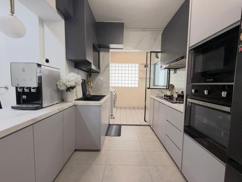 322 Sembawang Close, 322 Sembawang Close, Sembawang / Yishun, 4 Bedrooms, 1,324 sqft, HDB Flat For Sale, by Mohamed Yaseen, 500284070 - Kitchen - PropertyGuru.com.sg