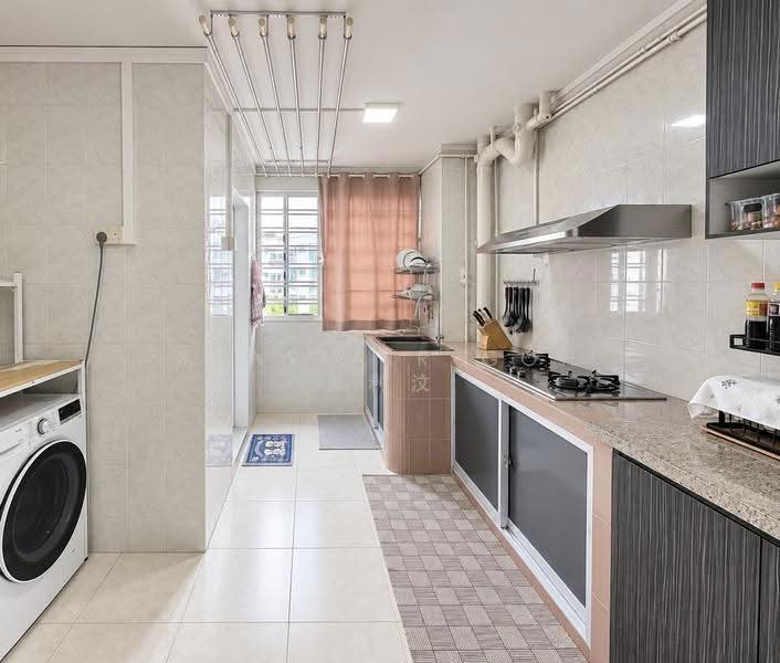 332 Yishun Ring Road, 332 Yishun Ring Road, Sembawang / Yishun, 3 Bedrooms, 1,163 sqft, HDB Flat For Sale, by Alastair Goh 吴利汶, 500284085 - Kitchen - PropertyGuru.com.sg