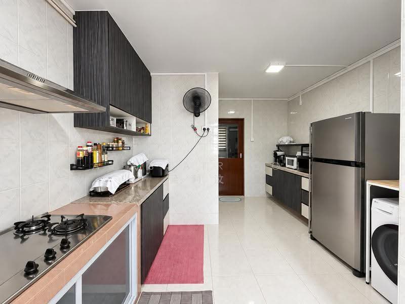 332 Yishun Ring Road, 332 Yishun Ring Road, Sembawang / Yishun, 3 Bedrooms, 1,163 sqft, HDB Flat For Sale, by Alastair Goh 吴利汶, 500284085 - Kitchen - PropertyGuru.com.sg