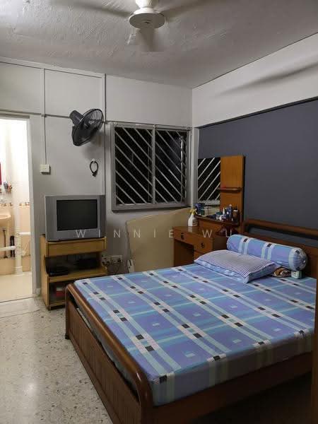 212 Ang Mo Kio Avenue 3, 212 Ang Mo Kio Avenue 3, Ang Mo Kio / Bishan / Thomson, 2 Bedrooms, 721 sqft, HDB Flat For Sale, by Winnie Wu, 500284093 - Bedroom - PropertyGuru.com.sg