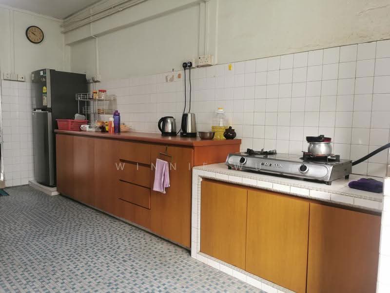 212 Ang Mo Kio Avenue 3, 212 Ang Mo Kio Avenue 3, Ang Mo Kio / Bishan / Thomson, 2 Bedrooms, 721 sqft, HDB Flat For Sale, by Winnie Wu, 500284093 - Kitchen - PropertyGuru.com.sg