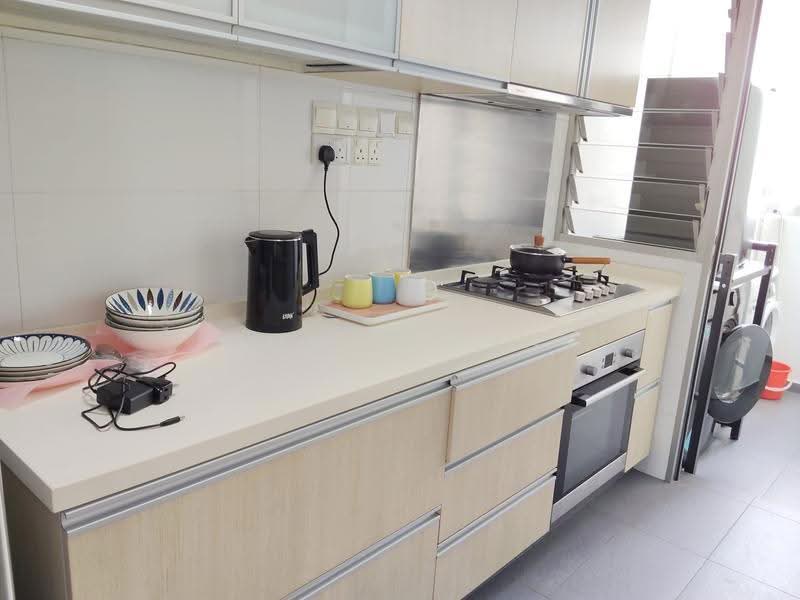 The Parc Condominium, 3 West Coast Walk, Buona Vista / West Coast / Clementi New Town, Room Rental, 100 sqft, Condominium For Rent, by Jovyn Gan, 500284102 - Kitchen - PropertyGuru.com.sg