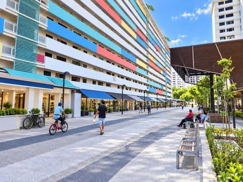 Busy Bedok South hdb shop | Opp market | Empty now, 158, Bedok / Upper East Coast, 300 sqft, Shop / Shophouse For Rent, by James Jose Boo, 500284114 - CommercialGuru.com.sg