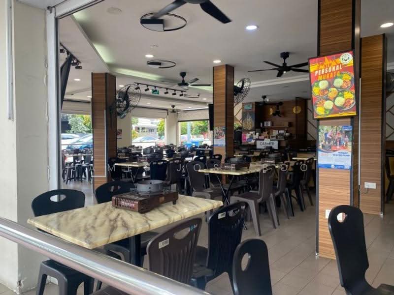 Cheap coffeeshop near MRT | Facing road | Landed estate, 1002, Alexandra / Commonwealth, 3,200 sqft, Food & Beverage For Rent, by James Jose Boo, 500284117 - CommercialGuru.com.sg
